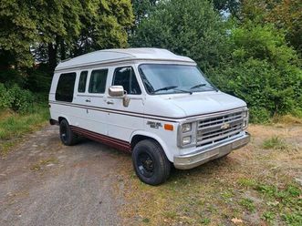 chevrolet g20 chevy van