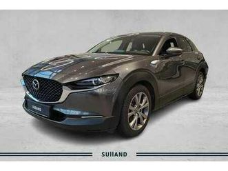 2.0 180hk awd cosmo i aut i krok i bose i 360kamera