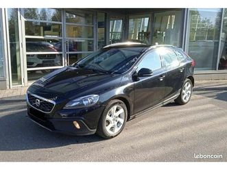 volvo v40 crosscountry