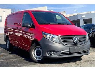 used 2023 mercedes-benz metris base