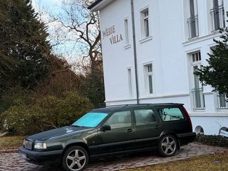 volvo 850 awd