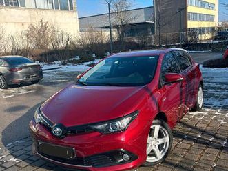 toyota auris hybrid *tüv neu