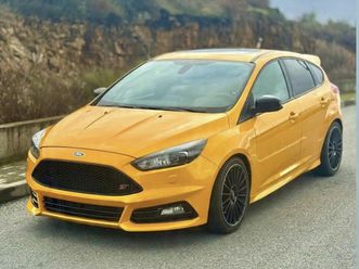 ford focus st março/15