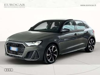 sportback 40 2.0 tfsi identity black 207cv s-troni