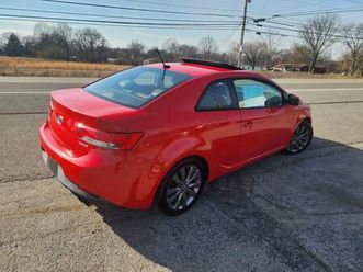 2012 kia forte koup 6speed manual. $1000 down!!!