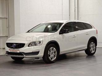 volvo v60 cross country 2.0 d3 kinetic auto