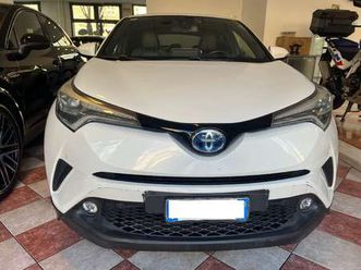 c-hr 1.8h lounge 2wd e-cvt