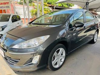 sedan feline 2.0 flex 16v 4p aut.