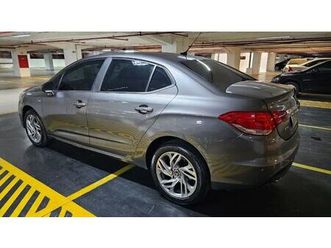 lounge exclusive 1.6 turbo 4p aut.