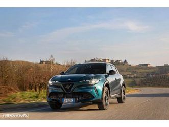 alfa romeo junior 1.2 intensa q4 edct6