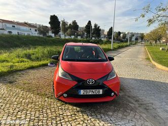 toyota aygo 1.0 x-cite