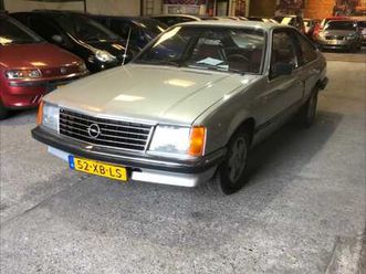 opel monza - 2.8h automaat perfect rijdende en in nette originele staat verkerende oldtimer met een apk