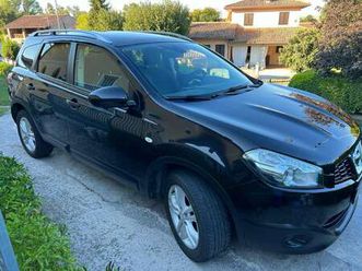 nissan qashqai 1.5 dci 7 posti