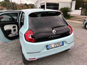renault twingo electric authentic del 2022 usata a roma