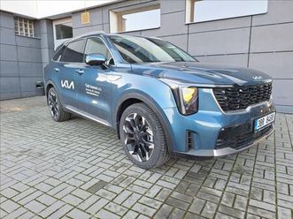 kia sorento 2,2 crdi scr 4x4 8dct aut top suv - suv nafta