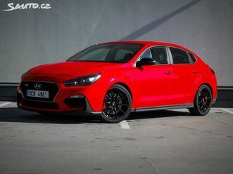 hyundai i30 hyundai i30n fastback