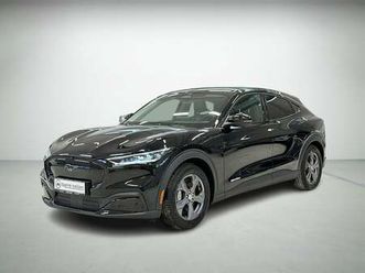 ford mustang mach-e 70 standard range 5d