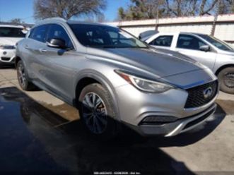 infiniti qx30 luxury
