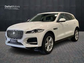 jaguar f-pace 2.0 d 204 cv awd aut. r-dynamic se greenstone del 2023 usata a montecosaro