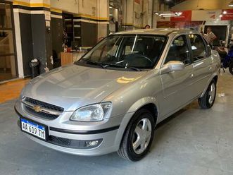 chevrolet classic en impecable estado