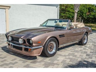 1989 aston martin v8 volante