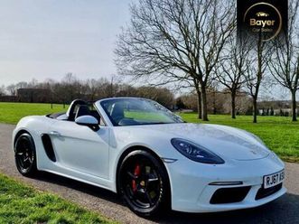 2017 porsche 718 boxster 2.5t s convertible 2dr petrol pdk euro 6 (start/stop) (350 ps) convertible petr...