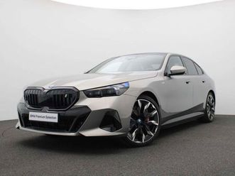 bmw i5 m sport pro -- panodak -- harm
