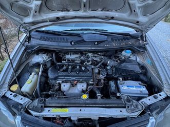 nissan almera tino 1.8 1,280 eur