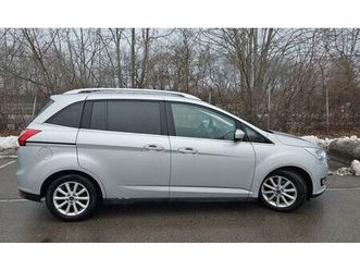 1,5 ecoboost 110kw titanium auto...