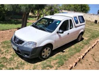 2022 nissan np200 1.6 a/c safety pack