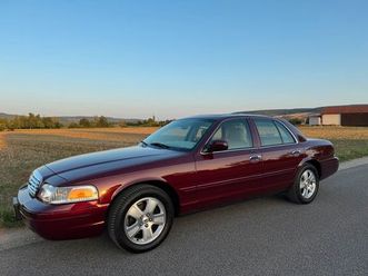 ford crown victoria lx