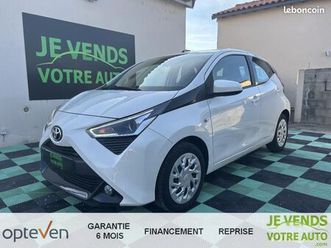 toyota aygo 1.0 vvt-i 72ch x-play x-shift 5p entretien toyota / carplay