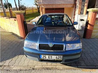 sahibinden skoda octavia 1.6 elegance 2004 model karaman 298.500 km mavi - 38223593 | arabam.com