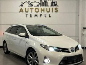 toyota auris touring sports 1.8 hybrid executive automaat ai — toyota — marktplaats