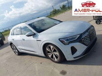 audi q8 e-tron premium plus quattro 2024 elektryczny 402km