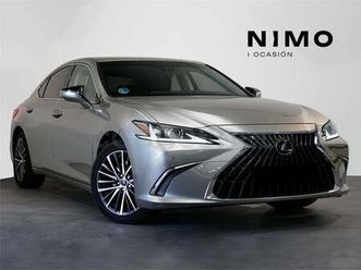 lexus es 2.5 300h premium