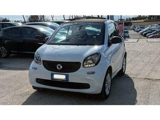 smart fortwo 0.9cc 90cv automatica cruise control clima