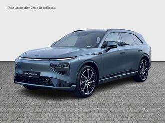 xpeng g9 g9 awd performance (nová g9)