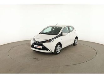 toyota aygo 1.0 vvt-i x-play