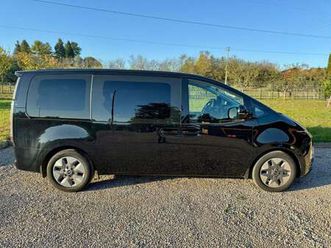 staria 2.2 at awd 9 posti wagon