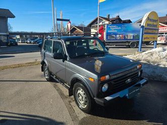 lada niva legend