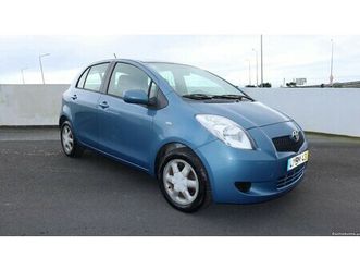 toyota yaris hatchback vvti abril/06