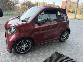 cabrio cabrio 0.9 t brabus xclusive 109cv twinamic