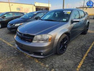 2013 *dodge* *avenger* *4dr sedan sxt* gray