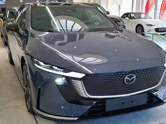mazda 6e 2025 mazda6e ev 245koní long range zadný náhon takumi čierny interiér