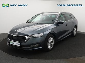 skoda octavia combi octavia combi clever 2.0tdi 150pk *navi*pdc*cruise*zetelverwarming*digital dashboard*blth*..