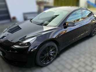 tesla model 3 standard range plus - 14 päivän palautusoikeus - kokomusta / panorama / autopilot