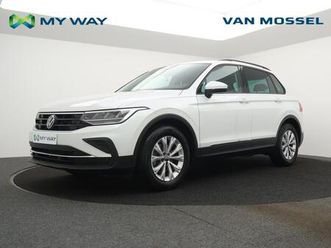 volkswagen tiguan tiguan life business 1.5tsi 150pk *automaat*navi*app connect*camera*blth*adaptive cruise*digital dashboard*...