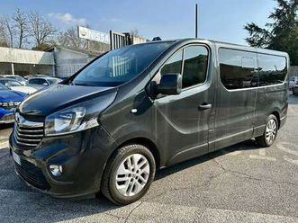 vivaro 29 1.6 combi sport 9 posti iva esclusa