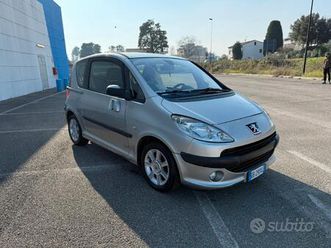 peugeot 1007 1.4 benz 2007 12 mesi di garanzia